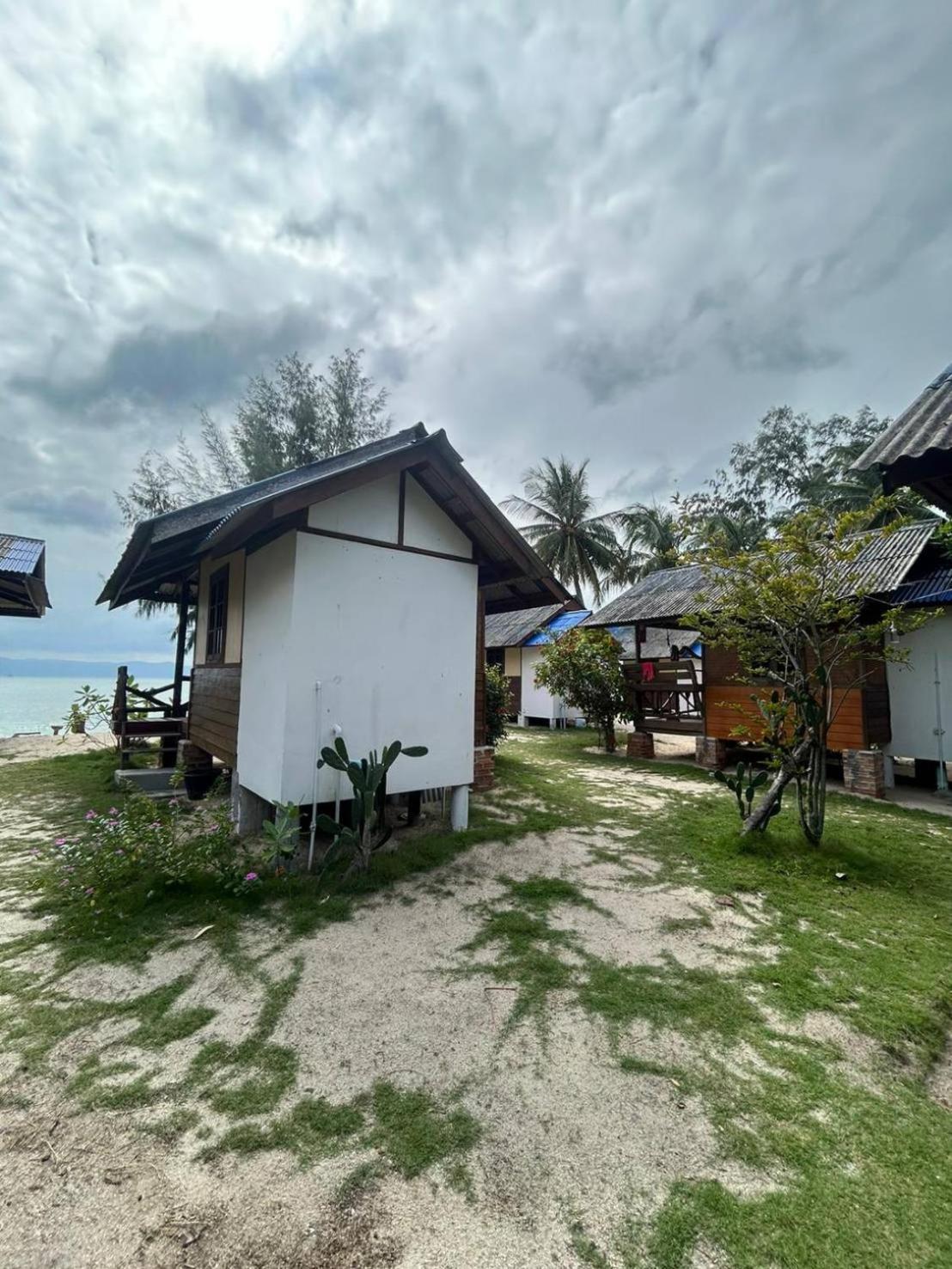 Pinks Bungalow Baan Tai Extérieur photo