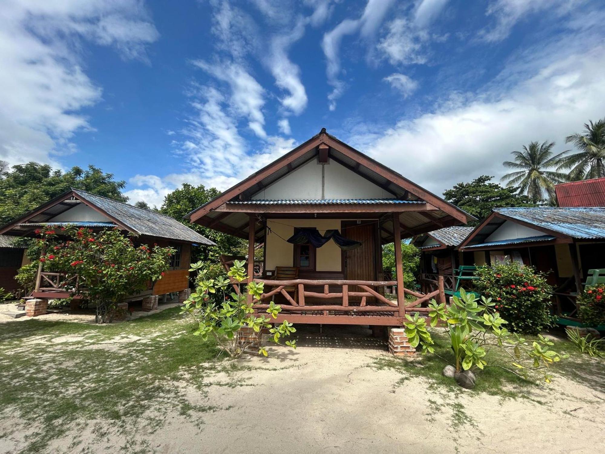 Pinks Bungalow Baan Tai Extérieur photo